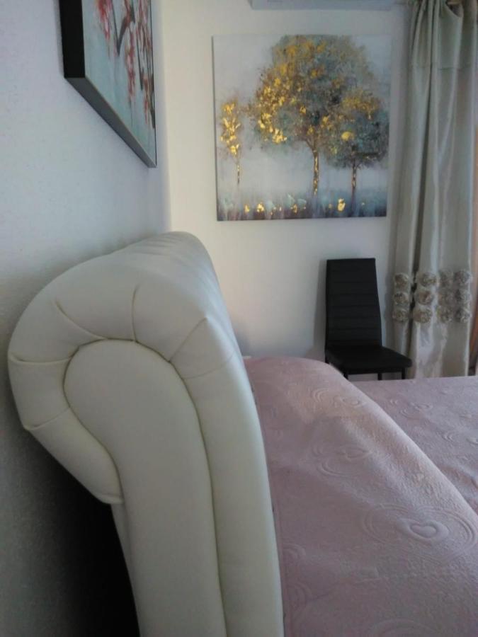B&B Sos Manneddos 波萨达 外观 照片